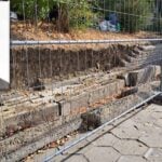 Престъпното безхаберие на Община Благоевград: Три месеца след срутването на подпорната стена в „Струмско“ няма нито ремонт, нито разчистване на тротоара